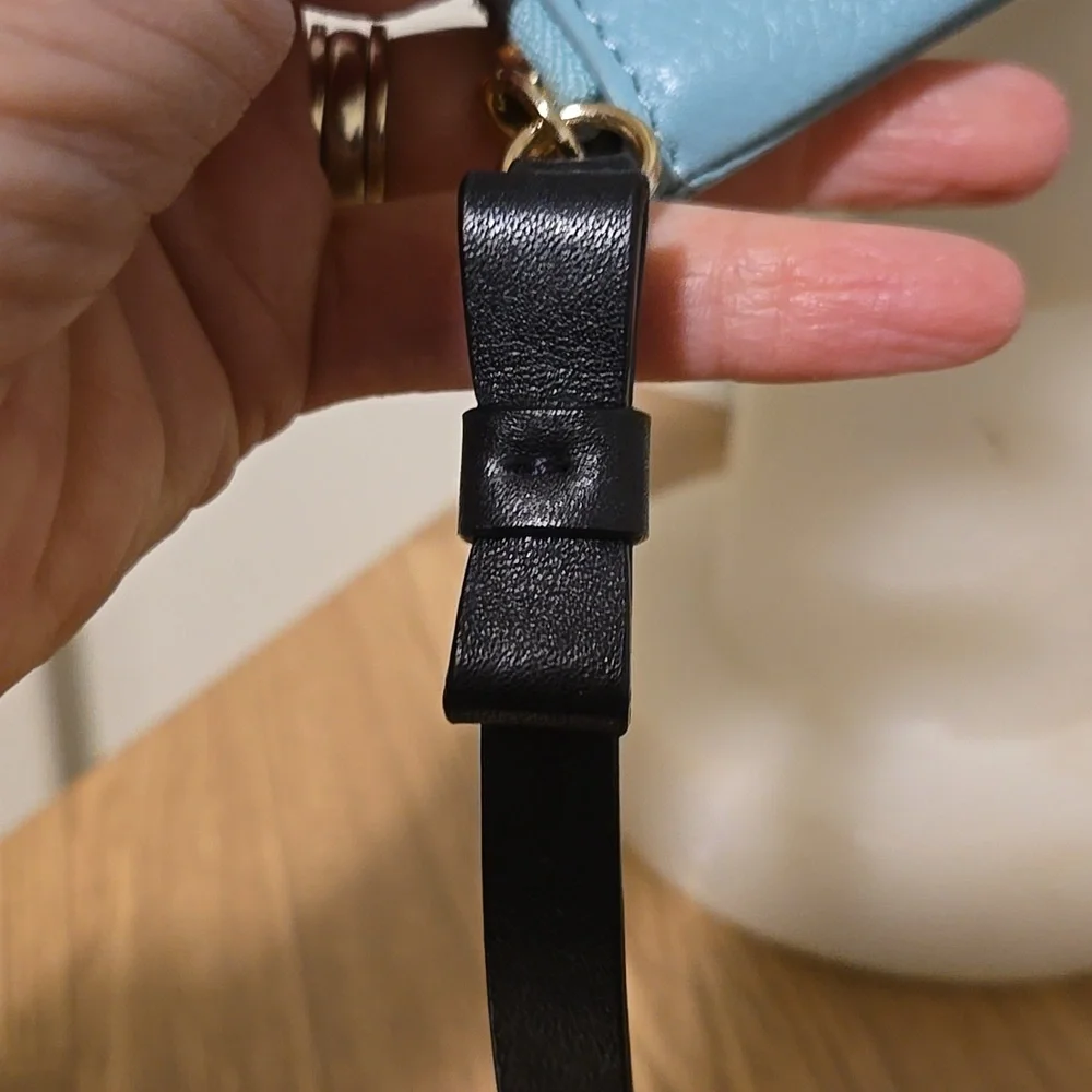 Kate Spade Wristlet With Bow - Picture 7 of 9